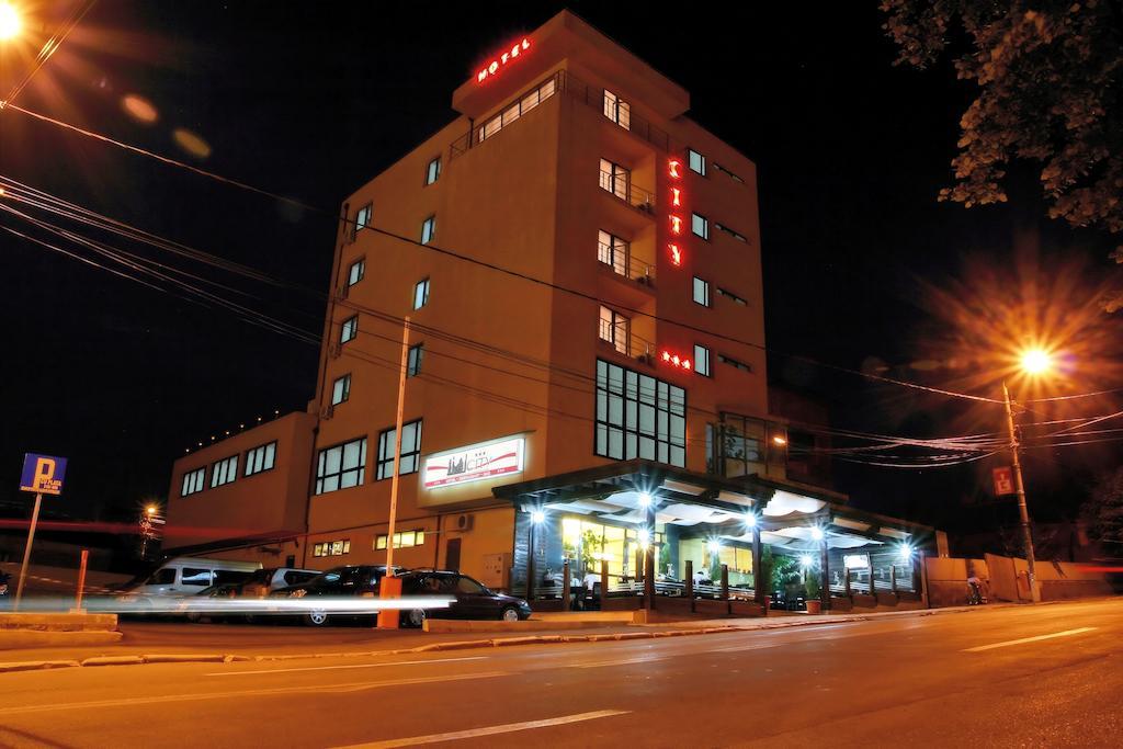 Hotel City Tulcea Eksteriør billede